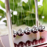 Newtons Cradle Steel Balance Ball Physics Science Pendulum Metal Craft Educational Toy Home Desk Decoration Girl Kids Toy Gift